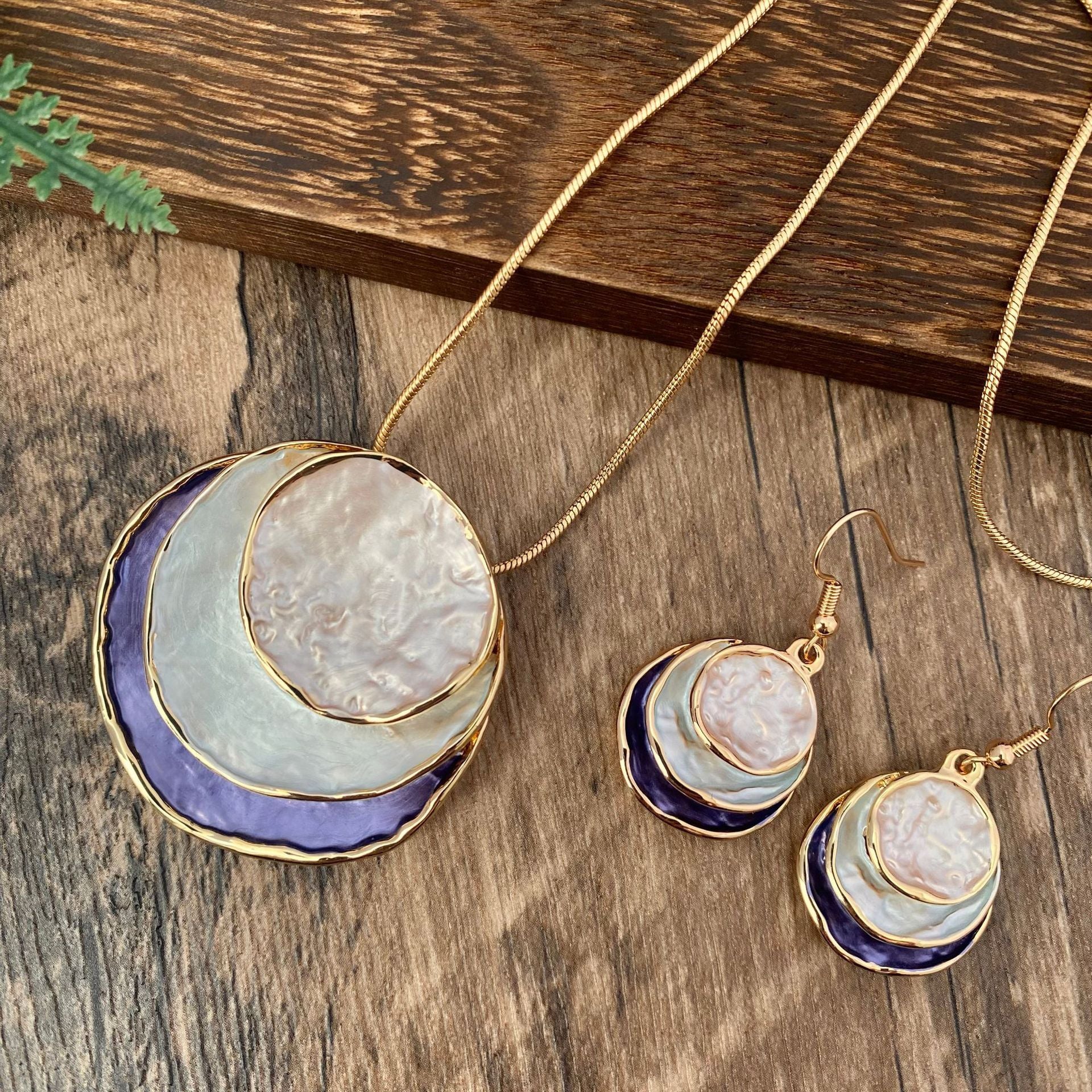 Three-Layer Pendant Jewelry Set